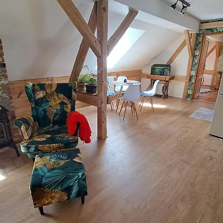 Caly Dom Na Wylacznosc - Ostoja Lesna Cisza Farm stay Kalborno