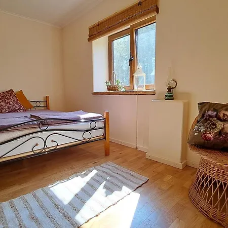 Farm stay Caly Dom Na Wylacznosc - Ostoja Lesna Cisza Kalborno