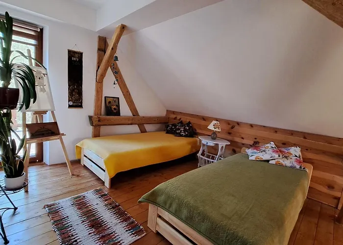 Farm stay Caly Dom Na Wylacznosc - Ostoja Lesna Cisza Kalborno