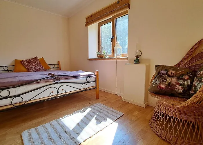 Farm stay Caly Dom Na Wylacznosc - Ostoja Lesna Cisza Kalborno